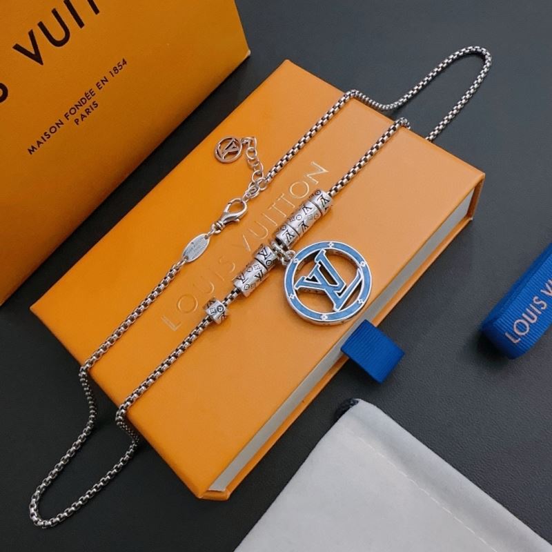 Louis Vuitton Necklaces